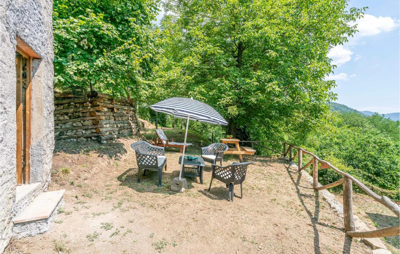 Stunning Home In Longoio With Kitchen Monti di Villa Luaran gambar