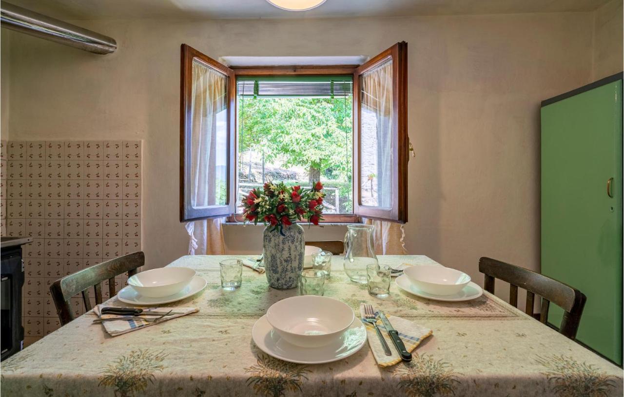 Stunning Home In Longoio With Kitchen Monti di Villa Luaran gambar